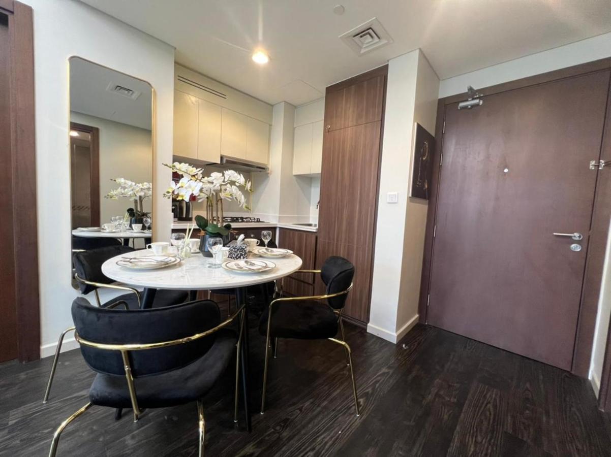 Luxury 2 Bedroom With Burj Khalifa View Дубай Экстерьер фото