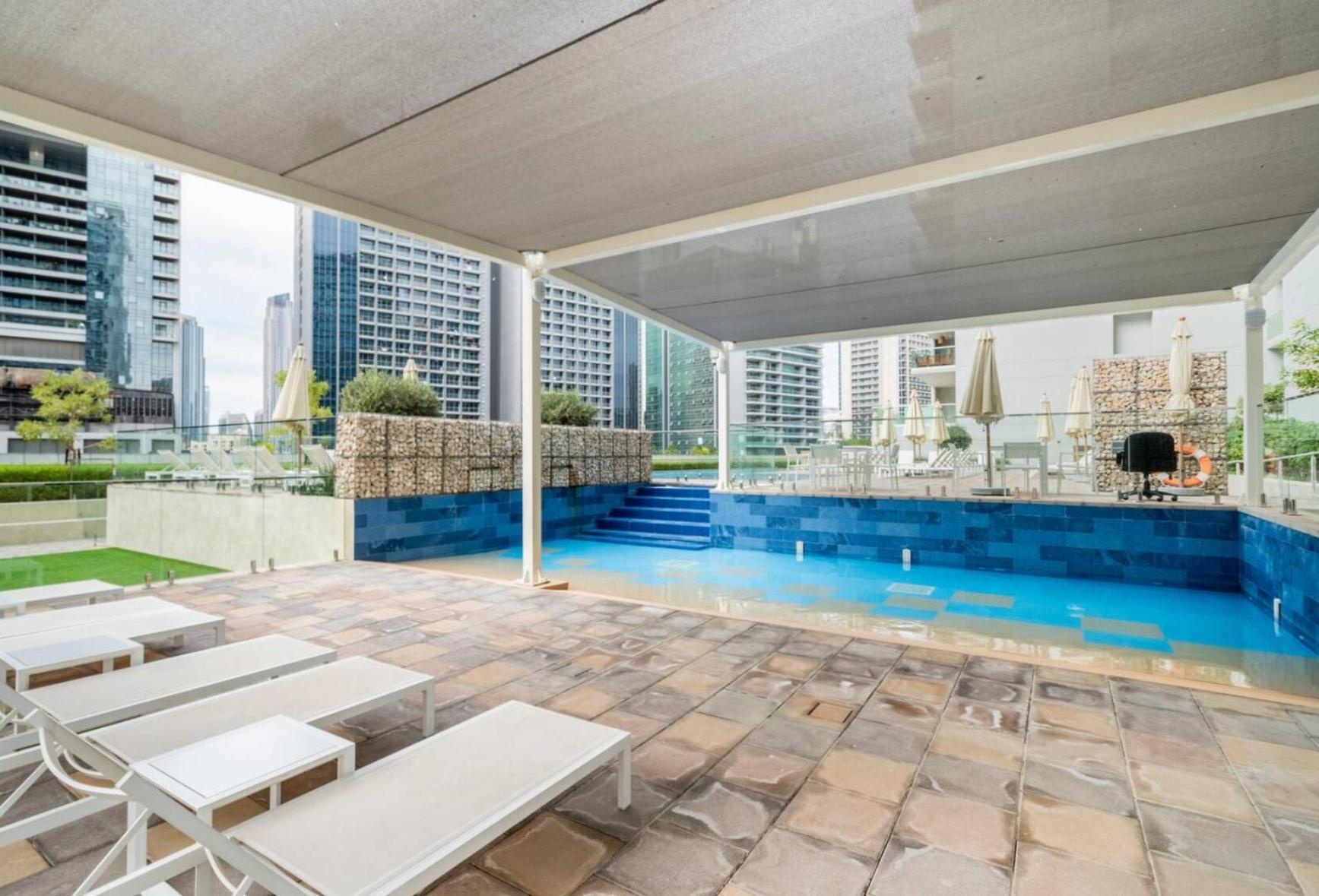 Luxury 2 Bedroom With Burj Khalifa View Дубай Экстерьер фото